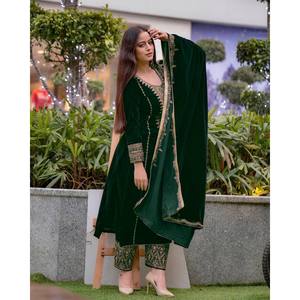 Ensemble de costume de fête pour femme Aarohi Designer, bleu marine, haut avec bas et dupatta, taille M - Product Image 4