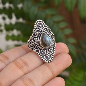 Bague en labradorite naturelle, argent sterling 925, pierre précieuse labradorite bleue feu, bijoux en pierre bleue flash, cadeau unique pour elle - Product Image 4