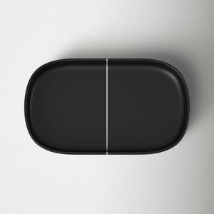 Organisateur de vanité ovale contemporain noir mat pour distributeurs de savon, produits de soin et articles de toilette pour invités - Product Image 3