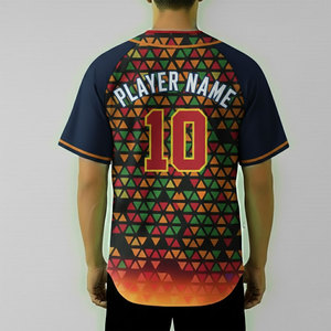 เสื้อเบสบอลโพลีเอสเตอร์ 100% สำหรับผู้ชายและเยาวชน เสื้อซอฟต์บอลแบบกำหนดเอง ชุดยูนิฟอร์มสีพื้นพิมพ์ลายเสื้อเบสบอล - Product Image 4