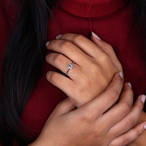 แหวนหมั้นเพชรฮาโลเจนสำหรับผู้หญิงแหวนหมั้นแบบกลมเจียระไนแบบสวยงามของขวัญครบรอบแต่งงานตามหลักจริยธรรมสำหรับผู้หญิง - Product Image 4