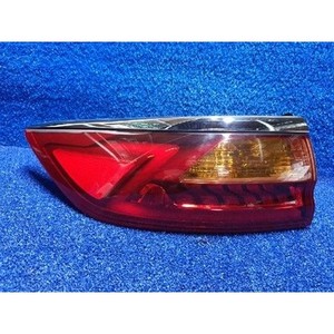 Luz Trasera Izquierda Usada OEM 92401F6 para Cadenza 2013-2019 - Product Image 1