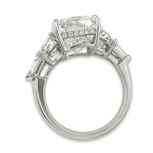 Anillo de Compromiso con Diamante Cultivado en Laboratorio, Corte Cojín Alargado, 10.35 CTW, Certificado por IGI, Oro Blanco de 10k, Anillo de Novia con Cinco Diamantes - Product Image 3