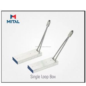 Caja abstracta de forma de un solo circuito con curva fluida y suave, diseño minimalista moderno, concepto de fondo limpio y aislado. - Product Image 2