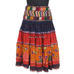 Faldas Banjara bordadas a mano, diseño bohemio colorido, Vintage - Product Image 1