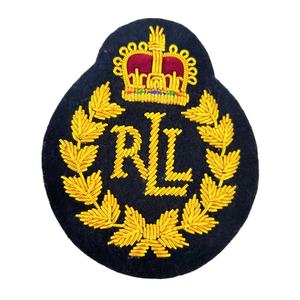 Badge de marque personnalisable fait main de 8 x 6 cm avec feuilles d'or/couronne/lettres de marque, provenant d'un vendeur indien de premier plan - Product Image 1