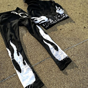 Ensemble sweat à capuche et pantalon noir d'hiver avec imprimé flamme blanche, tenue streetwear deux pièces décontractée coupe ample - Product Image 3