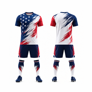 Ensemble Maillot et Short de Football Personnalisé pour Équipes – Tenue de Sport Athlétique Imprimée sur Mesure – Vêtements de Performance Sportive en Gros - Product Image 1