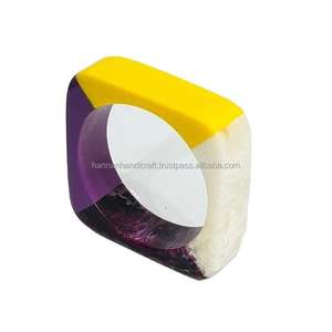 Bracelet Souvenir en Résine d'Ange Artificiel Fait Main Personnalisé avec Fleurs Incrustées pour Femmes et Filles - Bijoux de Mode Européens - Product Image 4