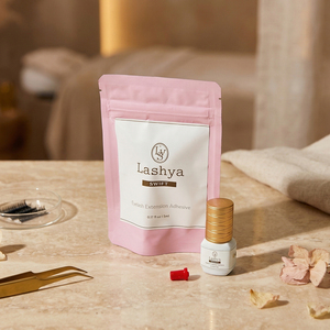 กาวติดขนตาปลอม Lashya Swift Adhesive 0.5s Stable Procedure Foundation Private Label ขนาด 10 มล. - Product Image 1