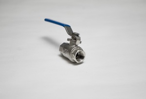 Válvula de Bola de Acero Inoxidable CF8 CF8M de 1 Pieza con Pasaje Completo de 1/4" a 4" Roscada BSP NPT 150 #   Control de Flujo Industrial Operado por Palanca - Product Image 2