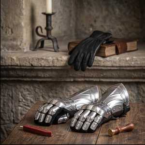 Guantes de Acero Góticos Hechos a Mano, Armadura Medieval de Caballero, Guantes Plateados de Acero Inoxidable para Cosplay y Protección - Product Image 6