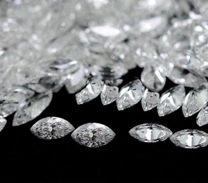Diamant de laboratoire HPHT en forme de marquise, 1 carat, non certifié, vente en gros pour les grossistes et importateurs mondiaux de diamants - Product Image 4