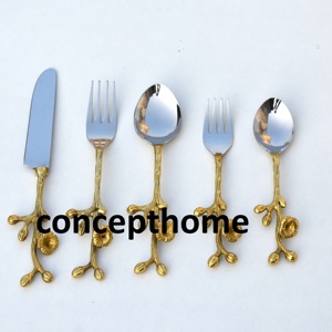 Juego de Cubiertos de Acero Inoxidable Premium para Hogares Elegantes - Diseño Moderno y Lujoso, Artículos Esenciales para la Mesa Personalizables - Product Image 6