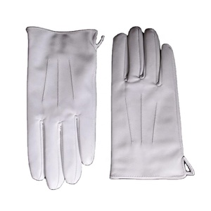 Gants en cuir blanc personnalisés pour les occasions formelles et les cérémonies de groupe, gants de parade élégants en cuir blanc pour les occasions - Product Image 1
