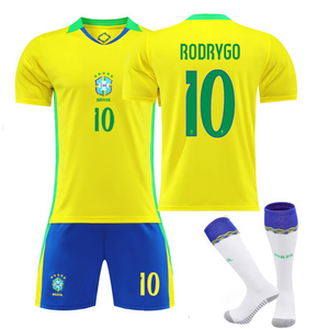 Conjunto de Uniforme de Fútbol Personalizado OEM con Nombre y Números del Equipo - Product Image 3