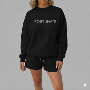 Sudadera Oversize de Cuello Alto para Mujer, Corte Holgado, Invierno 2026, Calidad Premium, 100% Personalizable con Logotipo Frontal, Prenda de Alta Demanda - Product Image 1