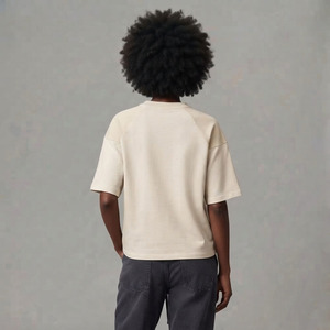 T-shirt femme en coton 100% OEM, 220 GSM, écologique, respirant, léger, coupe ample, style streetwear, effet délavé, confortable. - Product Image 6