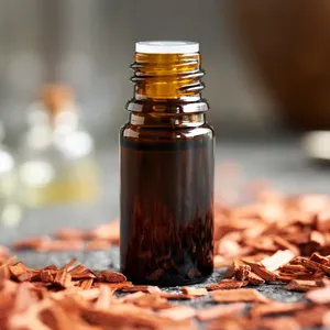 น้ำมันหอมระเหยอะมีริสสำหรับการดูแลเส้นผมและบำรุงหนังศีรษะ ช่วยเพิ่มความเงางาม ลดความแห้งกร้าน และเสริมสร้างความแข็งแรงให้เส้นผมอย่างเป็นธรรมชาติ - Product Image 3