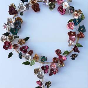 Guirlande murale florale en céramique faite à la main, ornement artistique floral, guirlande décorative pour la maison, mariage, fête, décoration murale, cadeau - Product Image 6