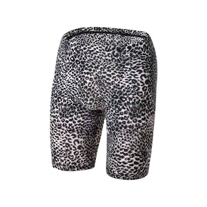 Maillot de sport pour homme, coupe ample, séchage rapide, tissu respirant, impression logo personnalisée par sublimation de haute qualité, écologique, idéal pour l'été - Product Image 2
