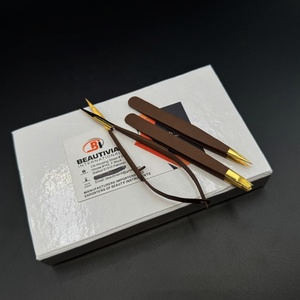 Meilleures ventes : Ensemble de pinces à sourcils biseautées et pointues en acier inoxydable léger pour une coupe de précision - Product Image 2