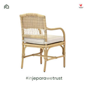 Fauteuil de salle à manger en rotin moderne, chaise en rotin tissé naturel avec coussin, fabrication artisanale, confortable, durable, design scandinave, restaurant - Product Image 4