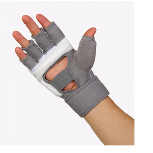 Best selling breathable <b>gloves</b> Low price palm protective <b>gloves</b> Training and sparring <b>gloves</b> - Product Image 2