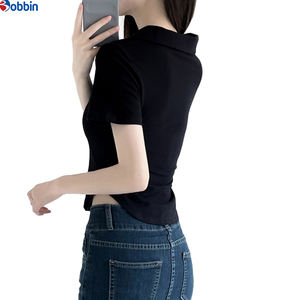 Polo pour femme confortable, style tendance, t-shirt en coton à manches courtes pour femme, col polo, ourlet incurvé avec motif imprimé pour l'été - Product Image 6