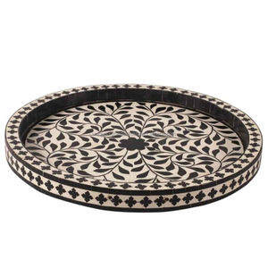 Plateau décoratif artisanal de qualité supérieure, noir et blanc, incrustation d'os, motif floral, plateau de service, motif floral, poignées latérales polies - Product Image 2