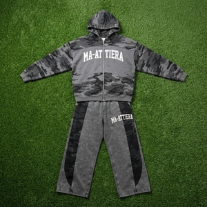 Ensemble de survêtement pour homme gris et noir camouflage avec sweat à capuche zippé, coupe ample, jambe large, style streetwear, design à empiècements, personnalisable OEM ODM - Product Image 6