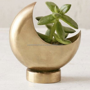 Maceta de flores de Metal con tono de latón martillado en forma de luna de moda con maceta elevadora decorativa con soporte de exhibición decoración de jardín - Product Image 3