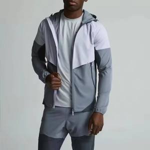 Prix de gros personnalisé, survêtement moderne unisexe streetwear conçu pour l'entraînement, la remise en forme, la course à pied, les activités de gym, confort 100% - Product Image 1