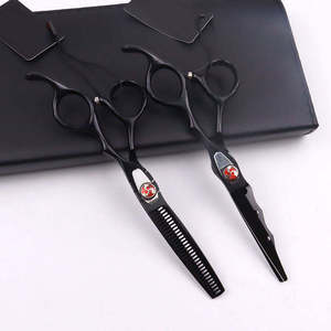Kit de Barbier Professionnel : Ciseaux et Lames Noires pour Salon de Beauté – Ciseaux de Démêlage pour Adultes – Prix de Gros - Product Image 3
