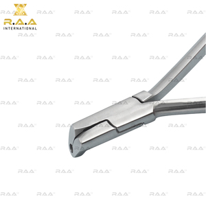 Alicates para Remover Brackets Posteriores Dentales, Angulados, para Despegue Ortodóntico, Adhesivo Directo, R.A.A. INTERNATIONAL, Calidad Premium - Product Image 4