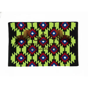 Mantas de montura occidental de gran tamaño 34X36, 100% lana de Nueva Zelanda, personalizables, para deportes ecuestres y competición. - Product Image 4