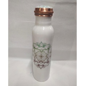 Botella de agua ecológica de cobre con diseño floral de mandala, estilo bohemio, portátil para viaje. - Product Image 1