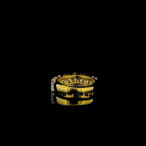 Anillo de Compromiso de Oro Amarillo con Tres Piedras de Moissanita VVS con Corte Esmeralda para Mujer, Marca Tasnim, Engaste de Garras, Clásico - Product Image 4