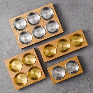 Plateau de service moderne en bois de qualité supérieure avec deux bols en acier inoxydable, support multifonctionnel pour snacks et condiments, idéal pour les baptêmes - Product Image 3