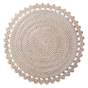 Napperon élégant tressé pour une décoration de table rustique et bohème, set de table en rotin fait main, assiettes de présentation en rotin fabriquées au Vietnam - Product Image 1