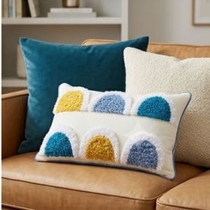 Housse de coussin moderne en chenille, motif géométrique abstrait, broderie artisanale, blanc, bleu, jaune, décoration intérieure – Grande Vente - Product Image 3