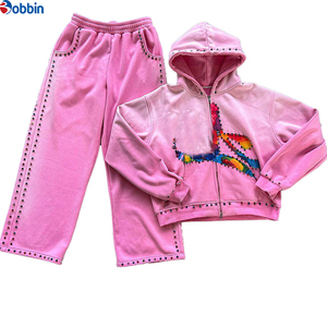 Conjunto Deportivo Elegante con Pedrería Brillante para Unisex, Sudadera con Capucha Ajustada, Cómodo y Moderno - Product Image 4