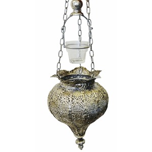 Farol de latón estilo marroquí con intrincados recortes para decoración del hogar - Product Image 5