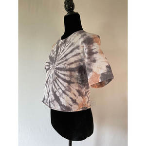 Camiseta sin costuras para mujer, top corto con cuello redondo y lazo, estampado personalizado, tie-dye, camisetas personalizables con cuello redondo y lazo tie-dye - Product Image 6