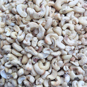 Mejor Precio en Nueces de Anacardo SK1, SK2, SK3, Nueces de Anacardo SK, Nueces Kaju, Empaque de Marca Privada SANTIGO - Product Image 1