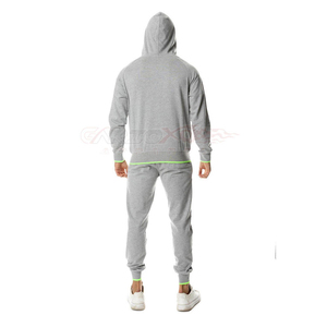 Conjunto de chándal de invierno transpirable para mujer con lavado ácido, estilo urbano vintage, bordado desgastado, sudadera con capucha de felpa y pantalones de chándal - Product Image 4