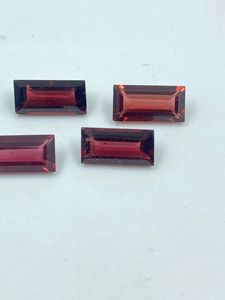 Granate rojo natural de alta calidad, corte rectangular, color rojo intenso, 7,49 quilates, 5x10 mm, 4 piezas para la fabricación de joyas - Product Image 3