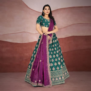 ชุดเลเฮนกาโชลีผ้าไหมเฟนดี้ ลายทอคลาสสิก ปักลายประดับอย่างสวยงาม |   ชุดปาร์ตี้สำหรับผู้หญิง แบบดั้งเดิม ไม่ยับ แห้งเร็ว - Product Image 2