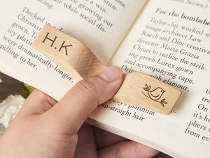 Soporte de Anillo para el Dedo para Leer Libros, Sujetador de Dedos de Madera - Product Image 2
