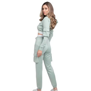Ensemble de survêtement rayé pour femme, comprenant un sweat à capuche court à manches longues et un pantalon de sport, pour la gym et le sport, importé de Chine - Product Image 5